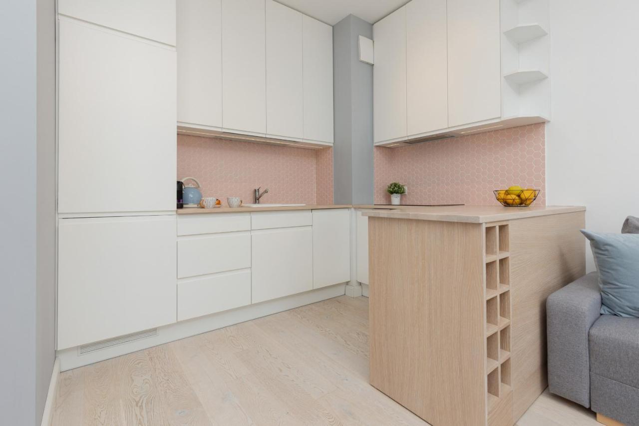 Sarmacka Apartment With Balcony Warsaw Wilanow By Noclegi Renters Exterior foto